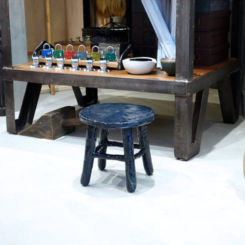 stool / BLACK